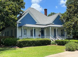 720 S Main St, Headland, AL 36345