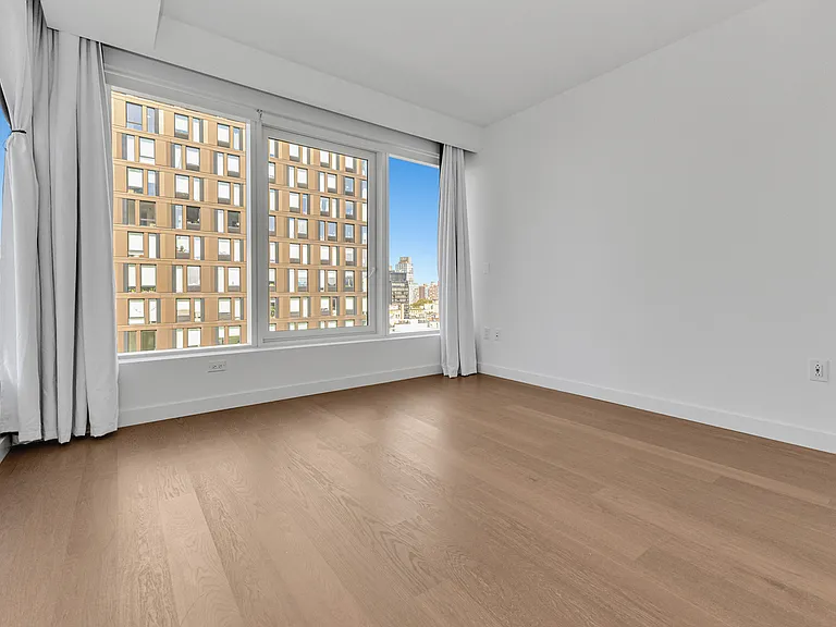 202 Broome St #11A — Photo 23