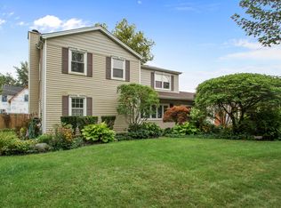 1801 Culver Ln, Glenview, IL 60025