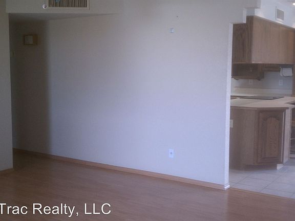5th image of 4211 W Lawrence Ln