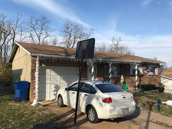 2nd image of 5011 Country Ridge Dr