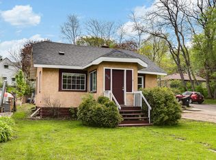 1718 Edgerton St, Saint Paul, MN 55117