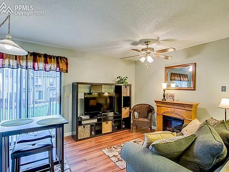 5517 Mansfield Ct — Photo 23