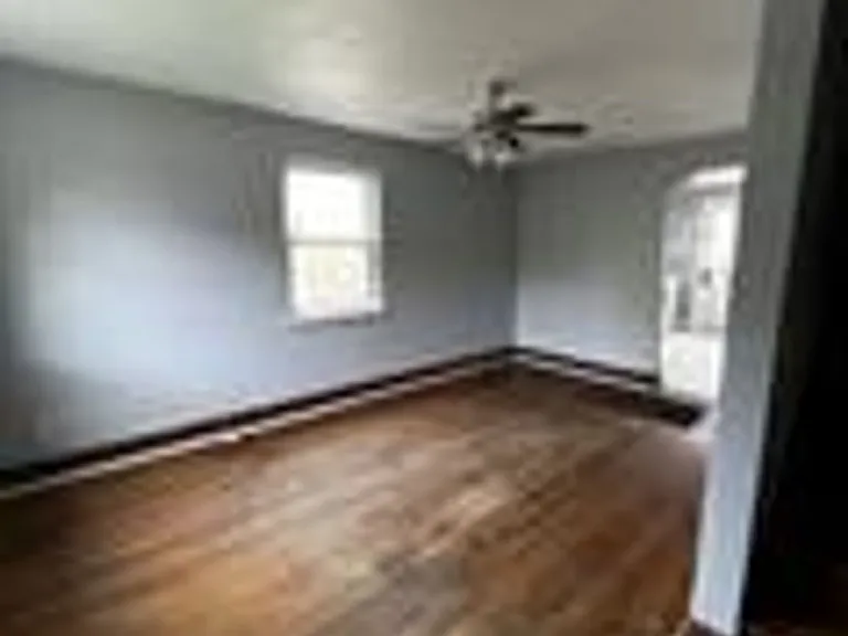 1313 Fletcher Ave — Photo 1