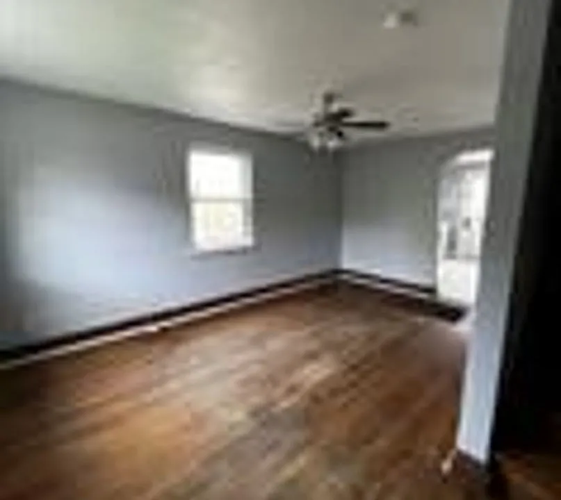 1313 Fletcher Ave