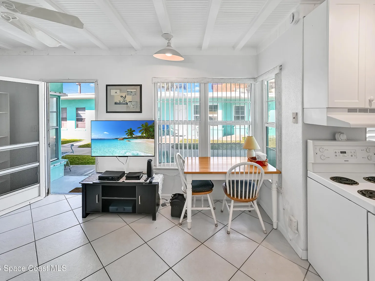 1 bed, 1.0 bath, 468 sqft, $1,600 — Photo 3