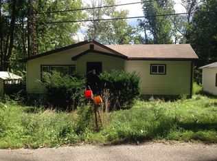 6349 Harrison St, Coloma, MI 49038