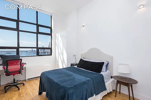 Rented by Compass | media 21