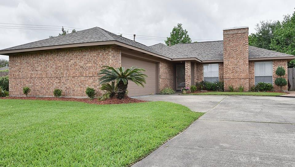 1st image of 10826 W Mulberry Dr