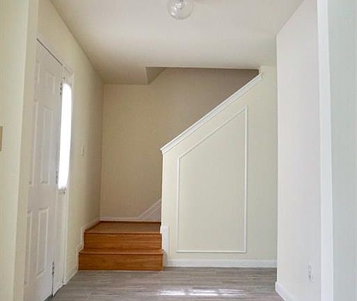 2nd image of 3411 Hidden Creek Dr