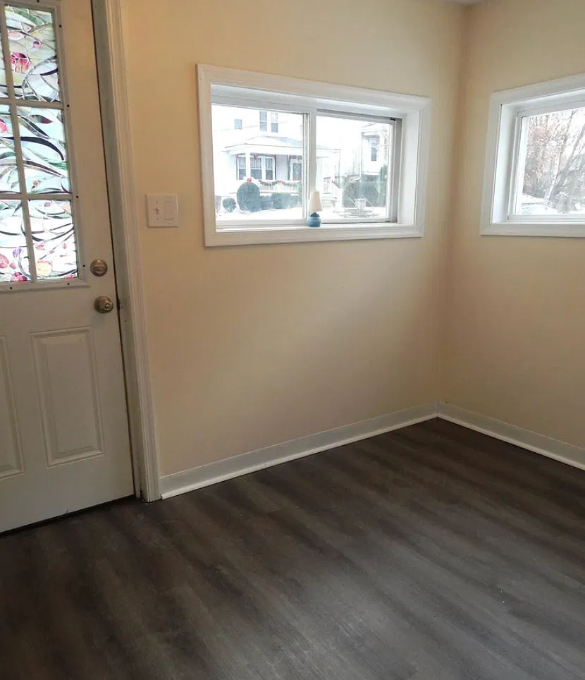 2116 Pittston Ave — Photo 2