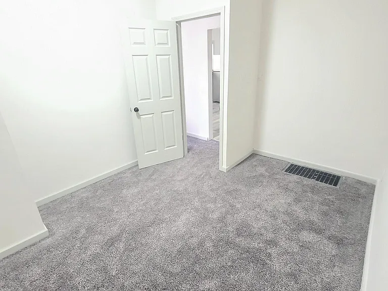 803 Hamilton St #L — Photo 18