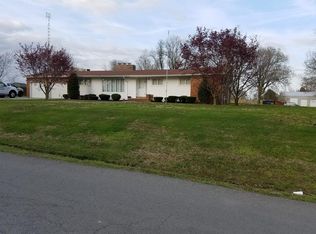 84 J I West Rd, Island, KY 42350