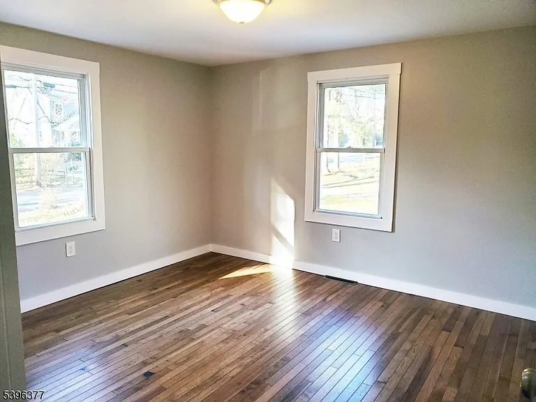 29 Millbrook Rd — Photo 4