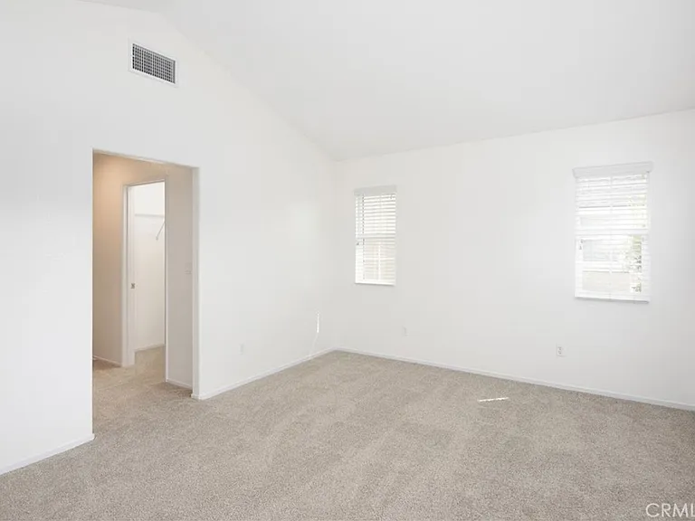 1425 Crown Cir — Photo 11