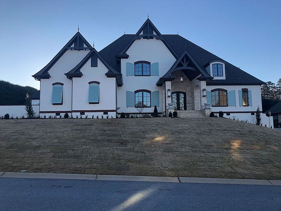 2nd image of 101 Windsorgate Way