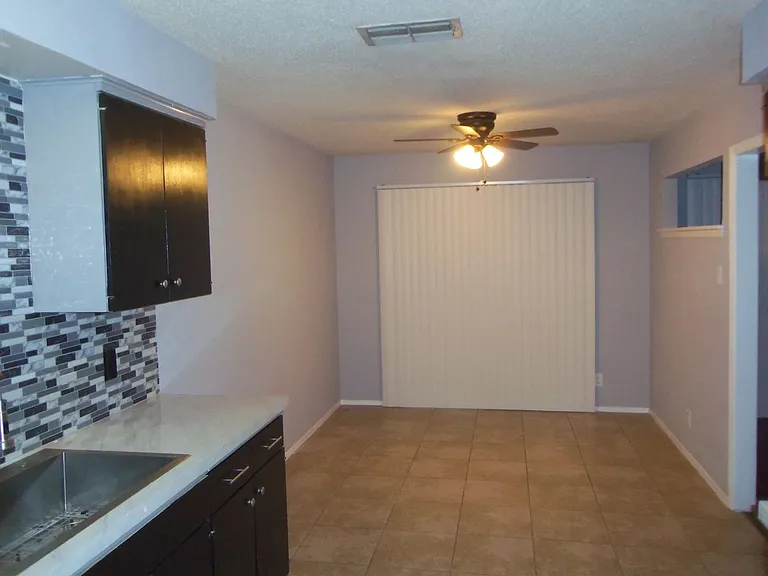 11506 Murcia Dr — Photo 13