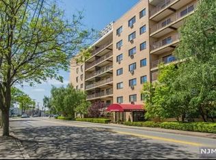 44 S Main St APT 7B, Lodi, NJ 07644
