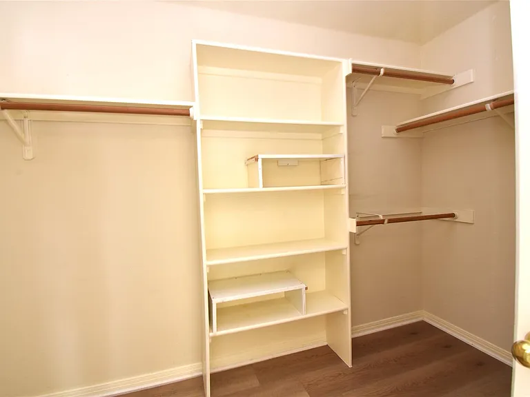 12720 Twisted Briar Ln — Photo 13