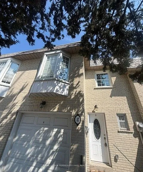 8 Farmstead Rd — Photo 38