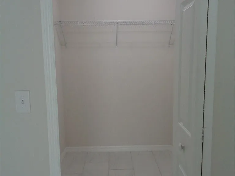 3816 SW 15th Pl — Photo 16