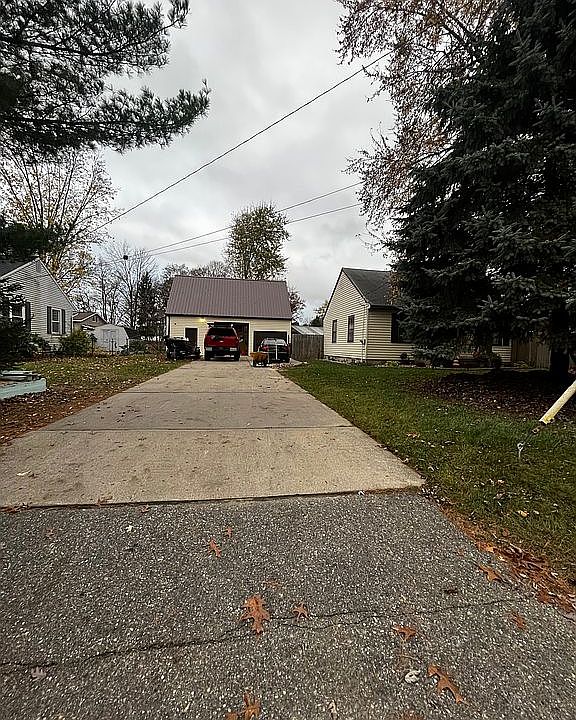 1st image of 2125 Gaynor Ave NW