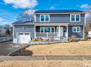 312 Hamilton Blvd SE, Piscataway, NJ 08854