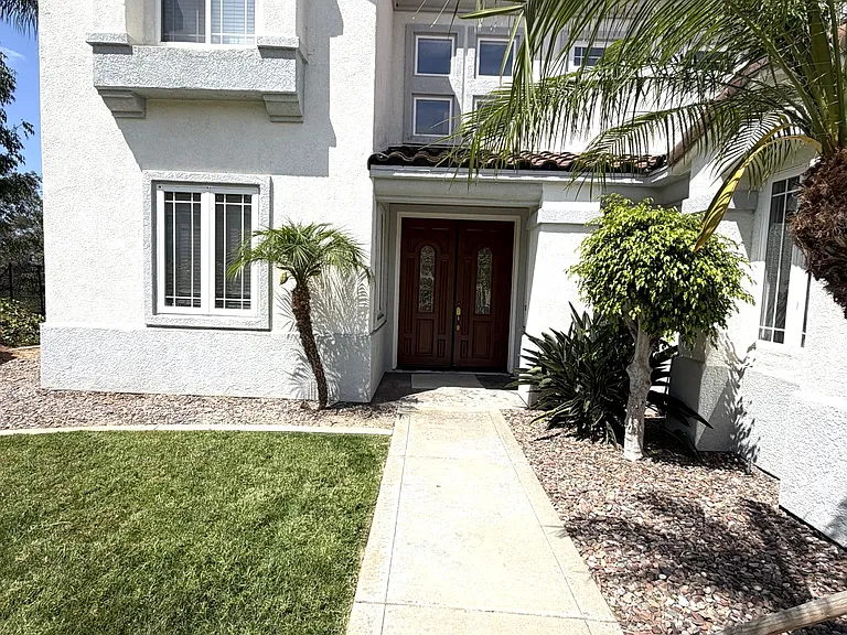 1322 Sonia Ct — Photo 2