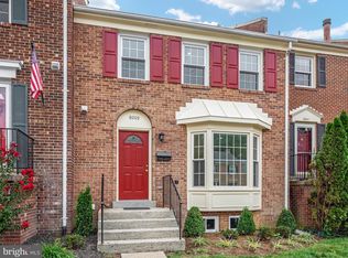 8009 Sleepy View Ln, Springfield, VA 22153