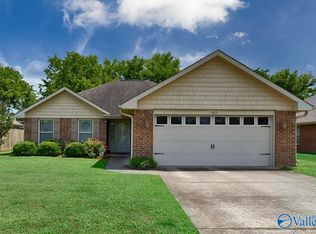 5015 Montauk Trl SE, Owens X Rds, AL 35763