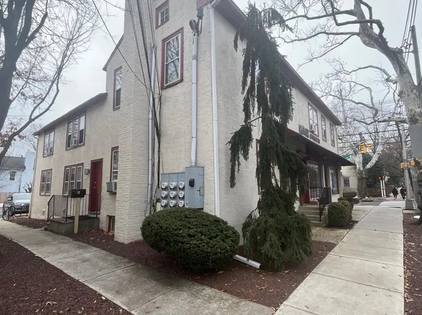 345 Nassau St APT 6, Princeton, NJ 08540