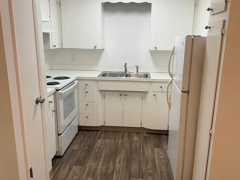 3801 Bridgeport Way W #18 — Photo 9