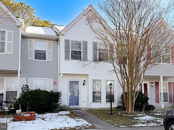 2nd image of 21099 Jenna Ct