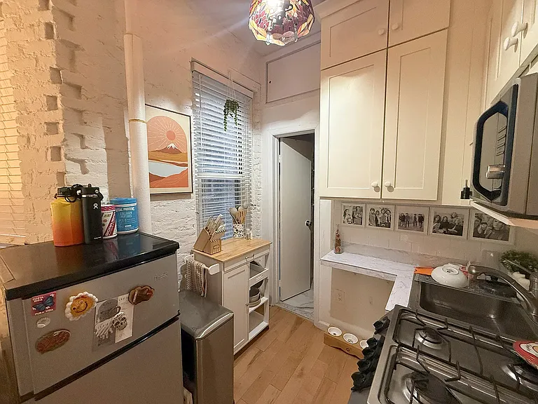 308 Mott St #3D — Photo 8