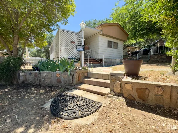 30 Roby Ln, Wofford Heights, CA 93285