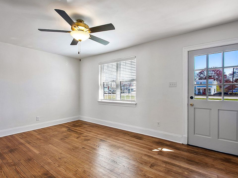 Ashland Crossing 402 S Center St Ashland VA Zillow