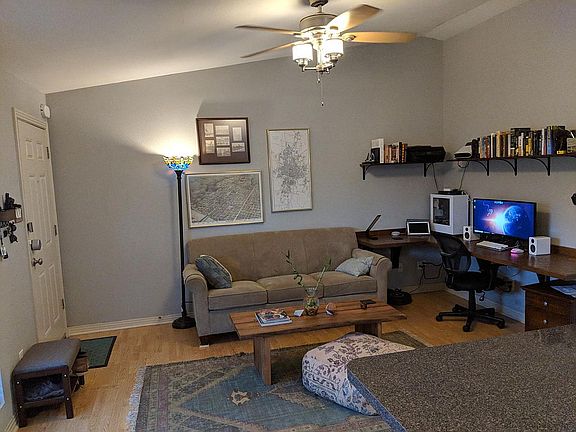 5th image of 2021 Bluebonnet Ln Unit 208