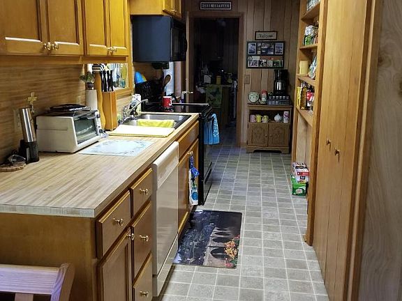3rd image of 901 Timber Creek Dr