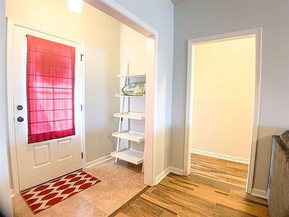 3rd image of 163 Essence Ave