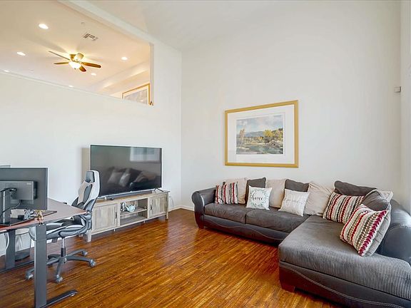 4th image of 113 Jarvis Dr