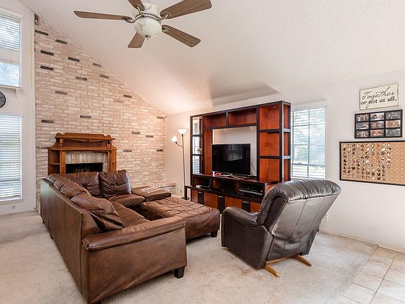 4th image of 15606 Cabot Creek Cir