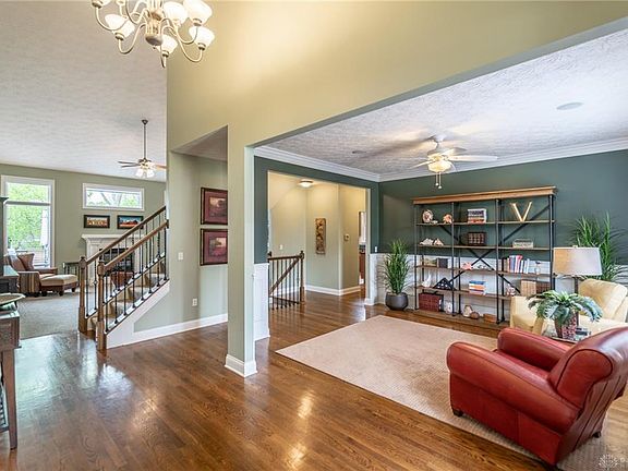 5th image of 7335 Montvale Ct