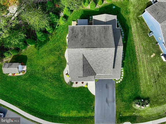 4th image of 32492 W Haven Wood Dr