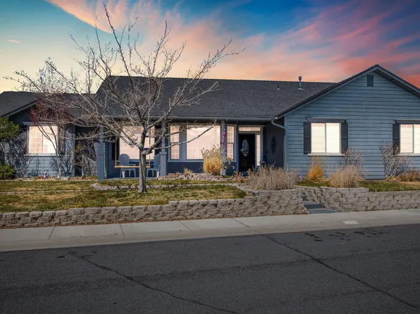 404 Aspen Dr, Dayton, NV 89403