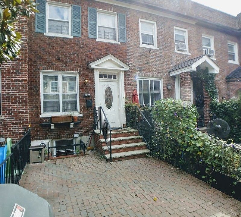 1st image of 9325 Hamilton Walk #H1