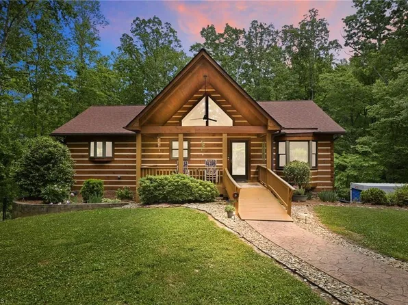 355 Huffines Mill Rd, Reidsville, NC 27320