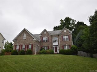 103 Cresthill Ln, Fort Mill, SC 29715