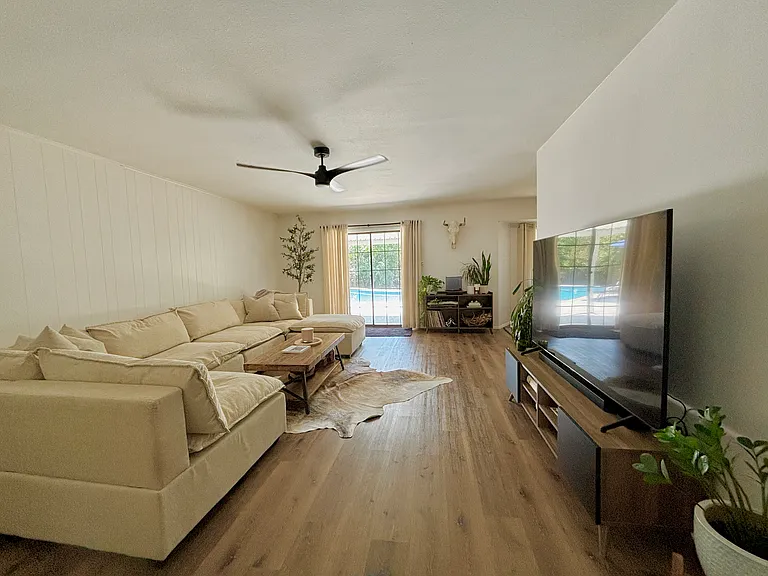 2107 Falcon Hill Dr — Photo 6