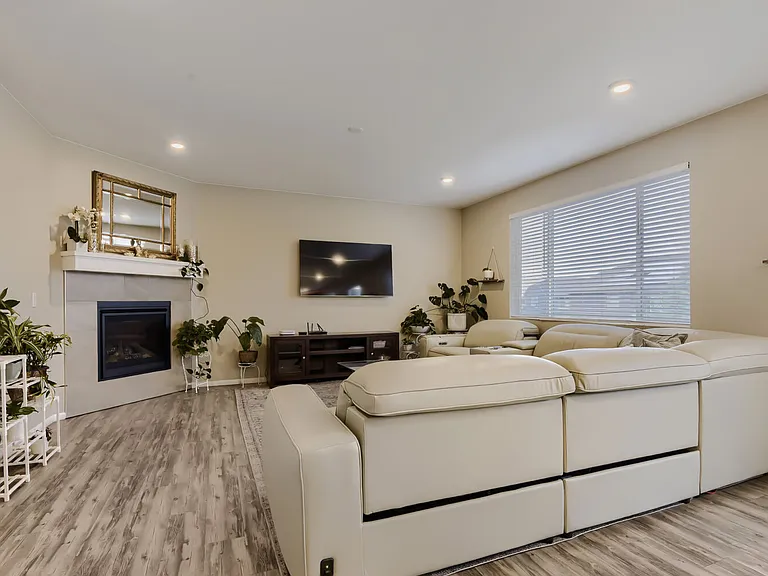 11416 Brush Creek St — Photo 10