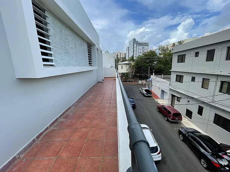 Calle Bolivar — Photo 4